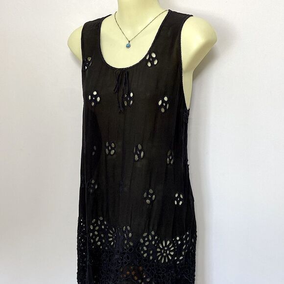 Johnny Was Dress Black Eyelet Free Fitting MIDI Nwot Size Small - Picture 4 of 7
